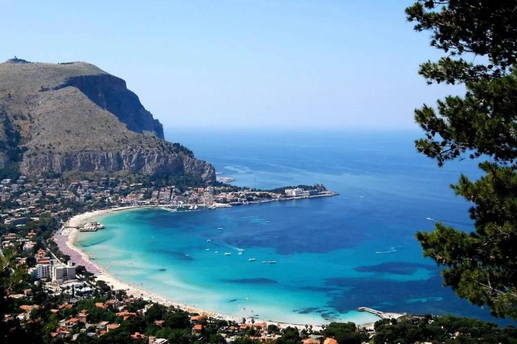 Massimo Theater - City Center Whole Apartment Palermo